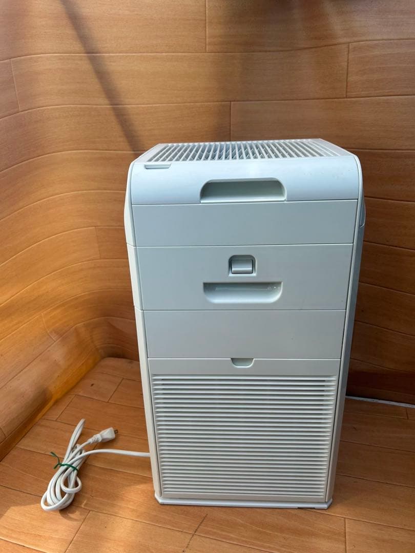 ダイキン　MC55Y-W 2022年　ストリーマ空気清浄機 ホワイト