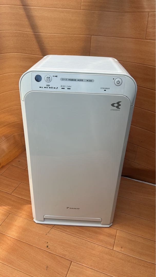 ダイキン　MC55Y-W 2022年　ストリーマ空気清浄機 ホワイト