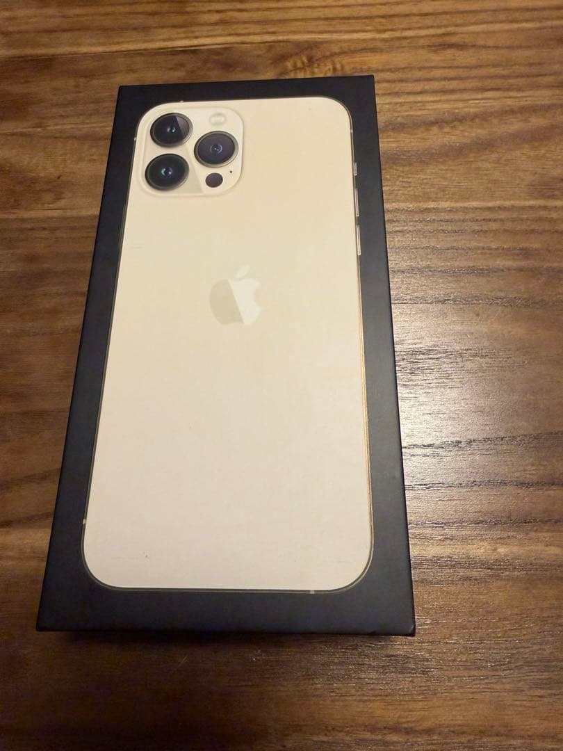 Apple iPhone 13 ProMAX 512GB ゴールド 本体