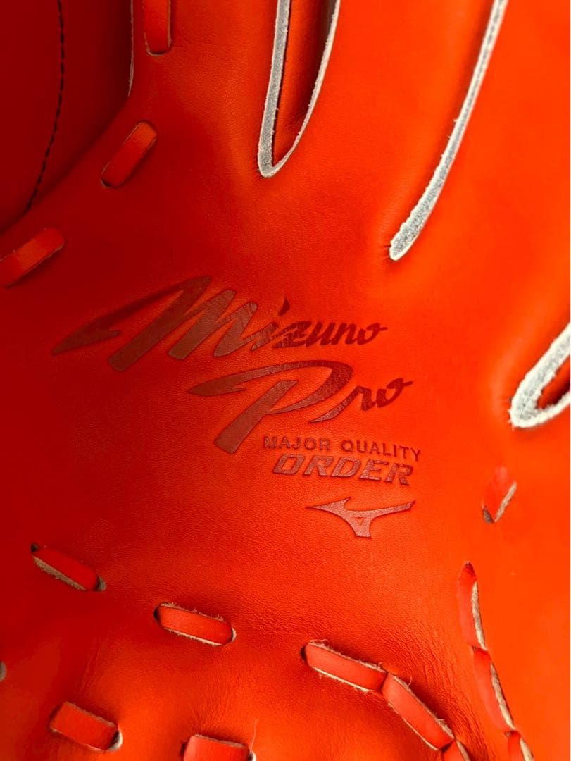 ミズノプロ　硬式　オーダー　HAGA　耕作　投手用　定価71,500円　グローブ
