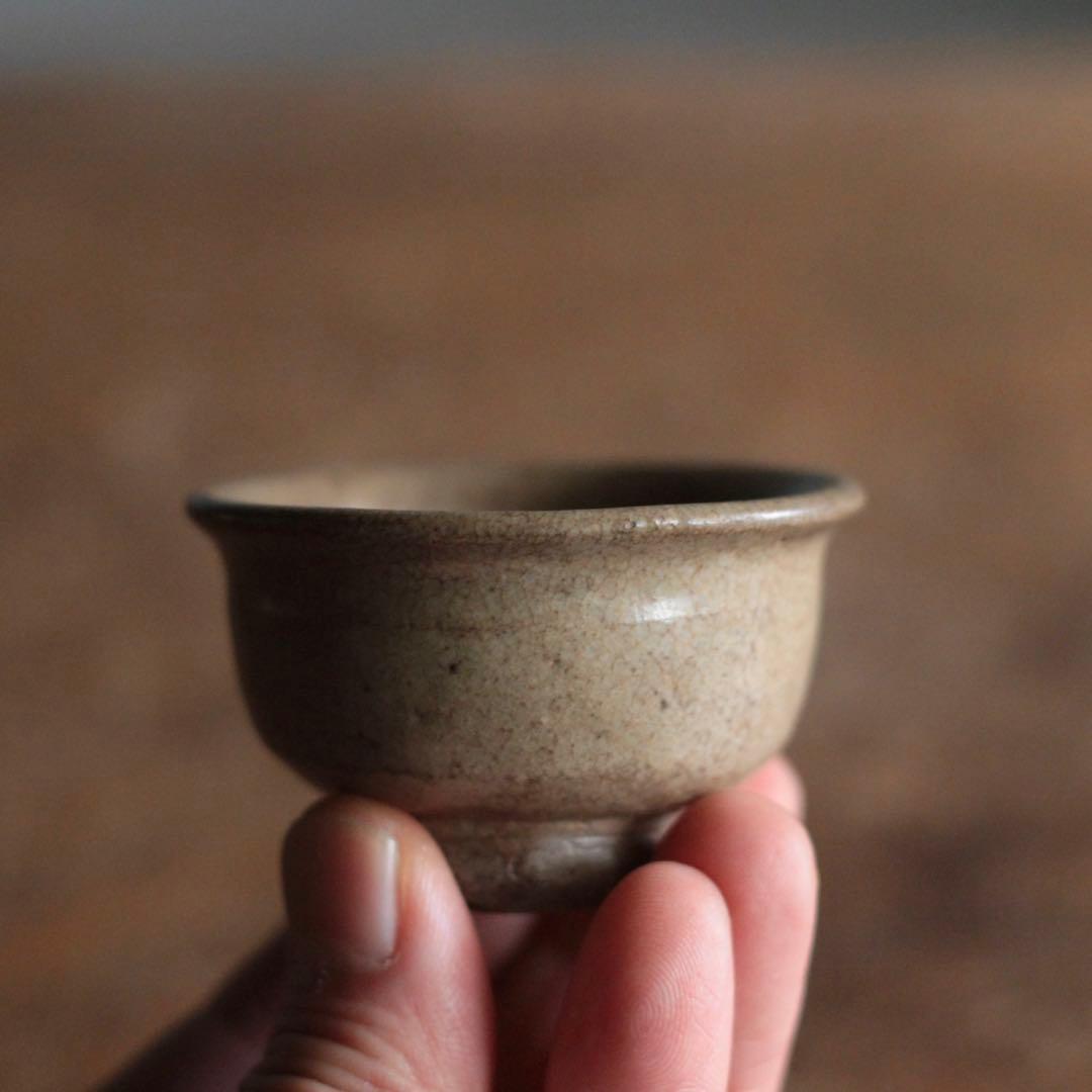 味のよい 灰釉 盃 ぐい呑み 酒器 古美術 古道具 アンティーク