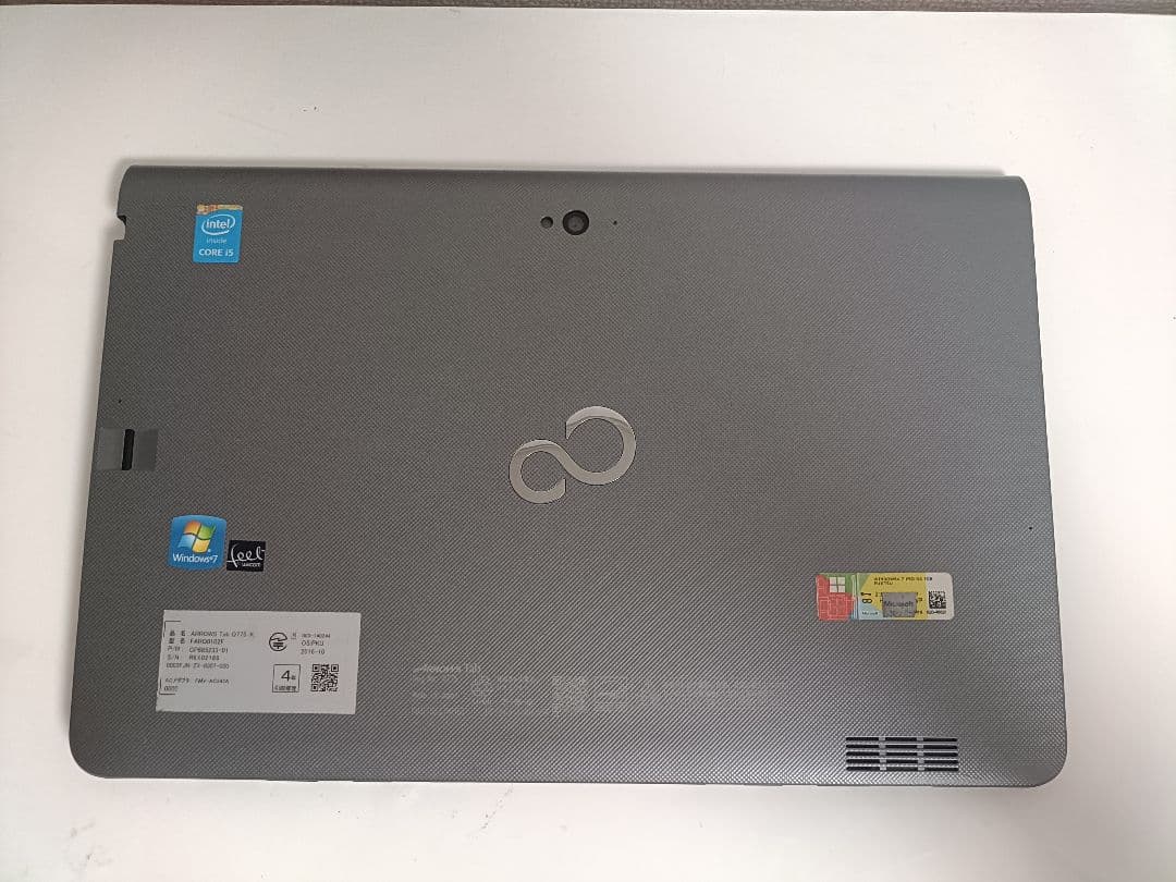 FUJITSU 13.3型 タブレットPC (Q775/K) 5