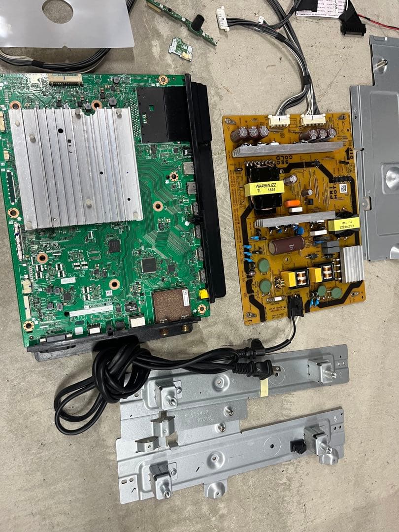 シャープAQUOS4T-C40AJ1基板セット