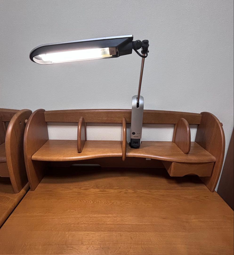 カリモク学習机 ４点セット 1-② 上棚デスクライト付