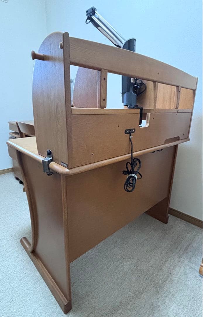 カリモク学習机 ４点セット 1-② 上棚デスクライト付