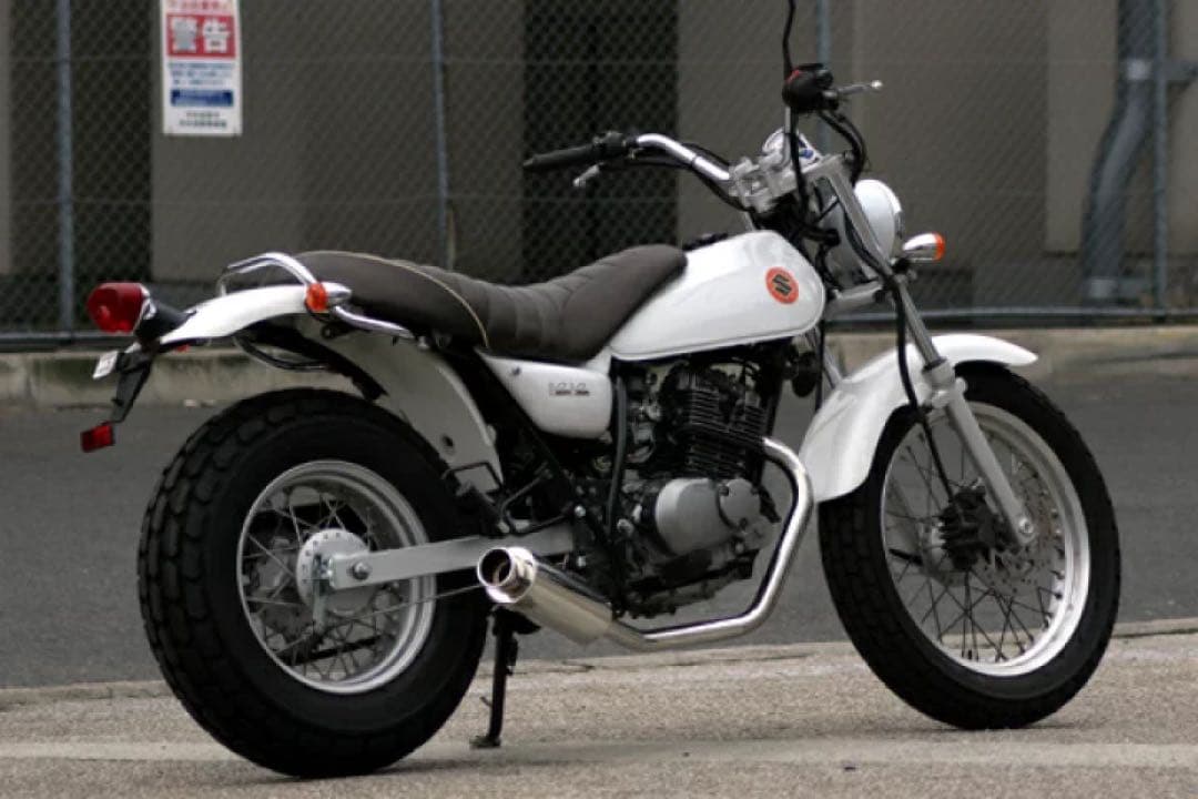 専用新品　HMS スズキ バンバン200 100φ砲弾マフラー