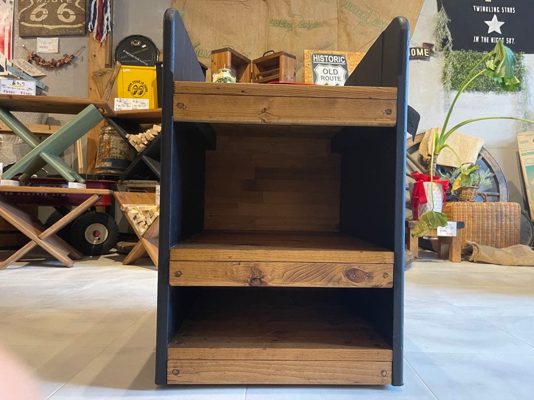 在庫あり　即納　キャビネット　棚　本棚　ダーク　ブラック　キャスター　天然木