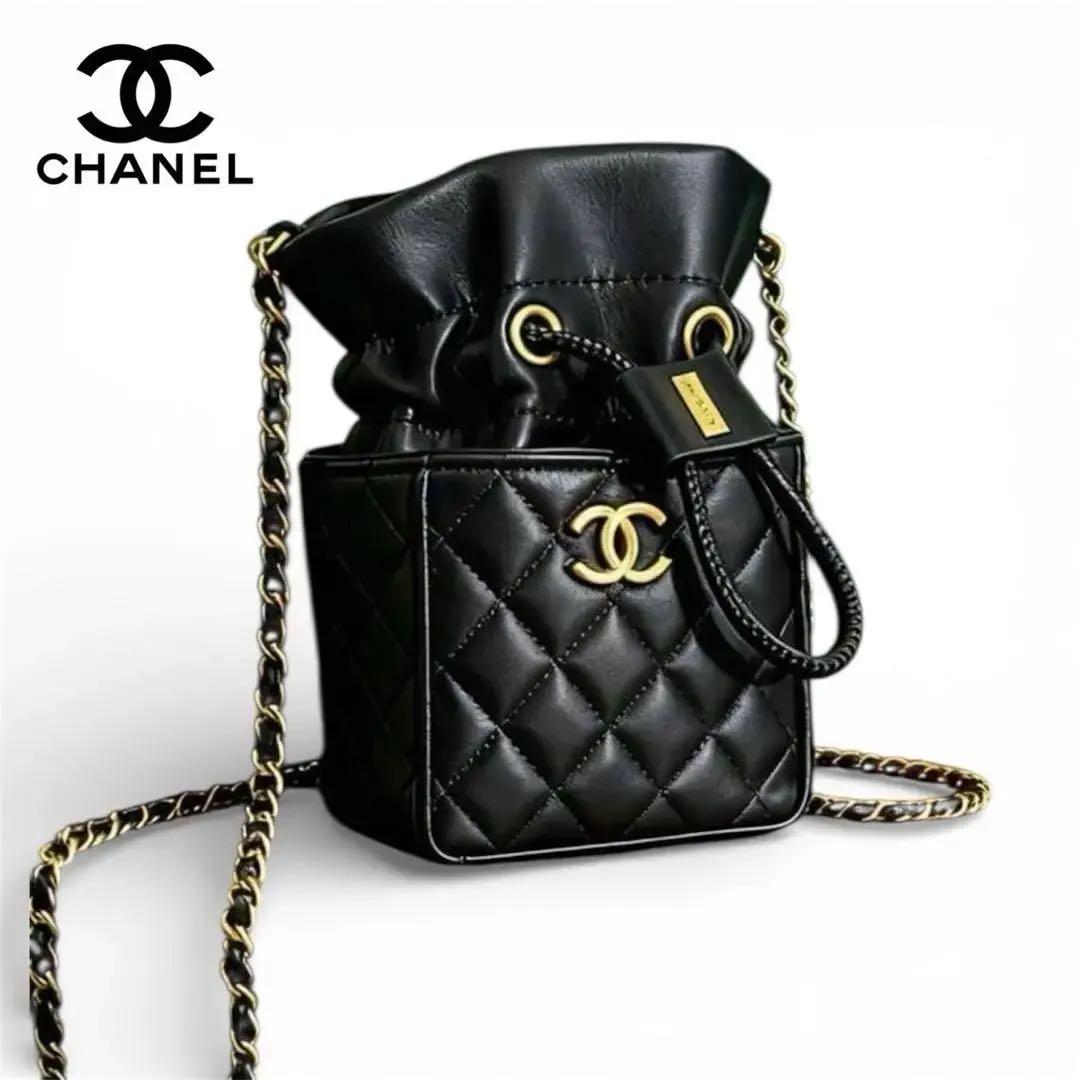 新品CHANELブラックキルティングチェーンショルダーミニバッグ ミニマトラッセ