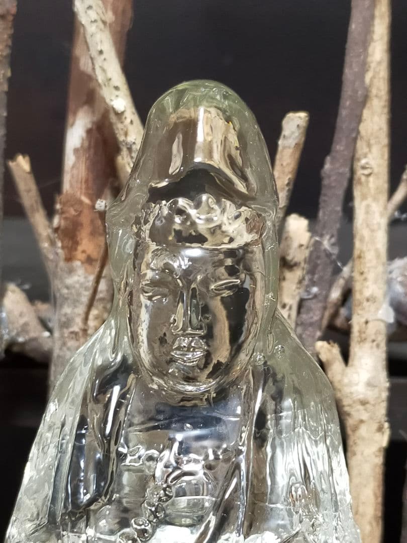 ♥値下げ♥　珍品　硝石製　観音像　３５９ｇ　観音様　観音菩薩　仏像　骨董　水晶風