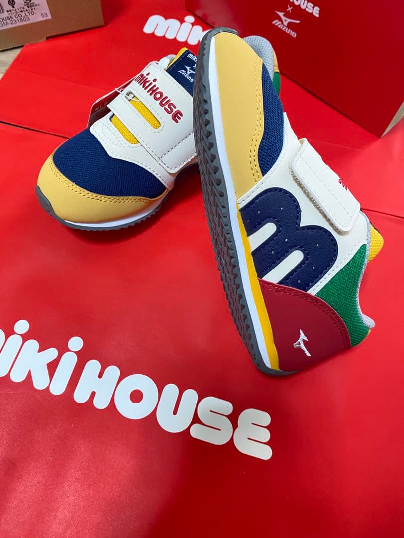 ミキハウス　ミズノコラボ キッズシューズ