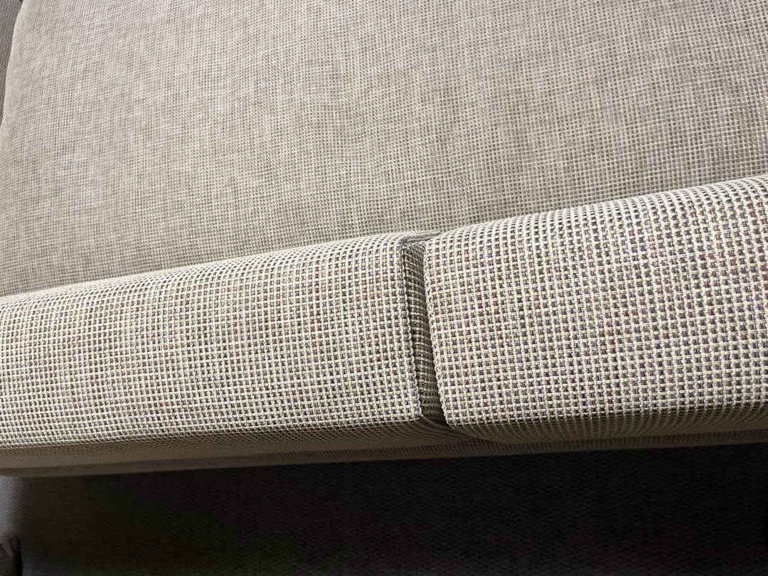 カリモク UU89アーム無垢材 3人掛けソファ 羽毛フェザー UUシリーズ