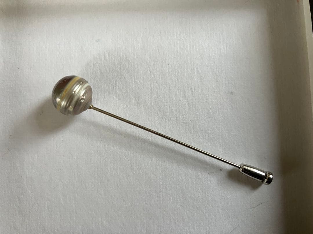 シンプルなピンブローチ　K14 WG