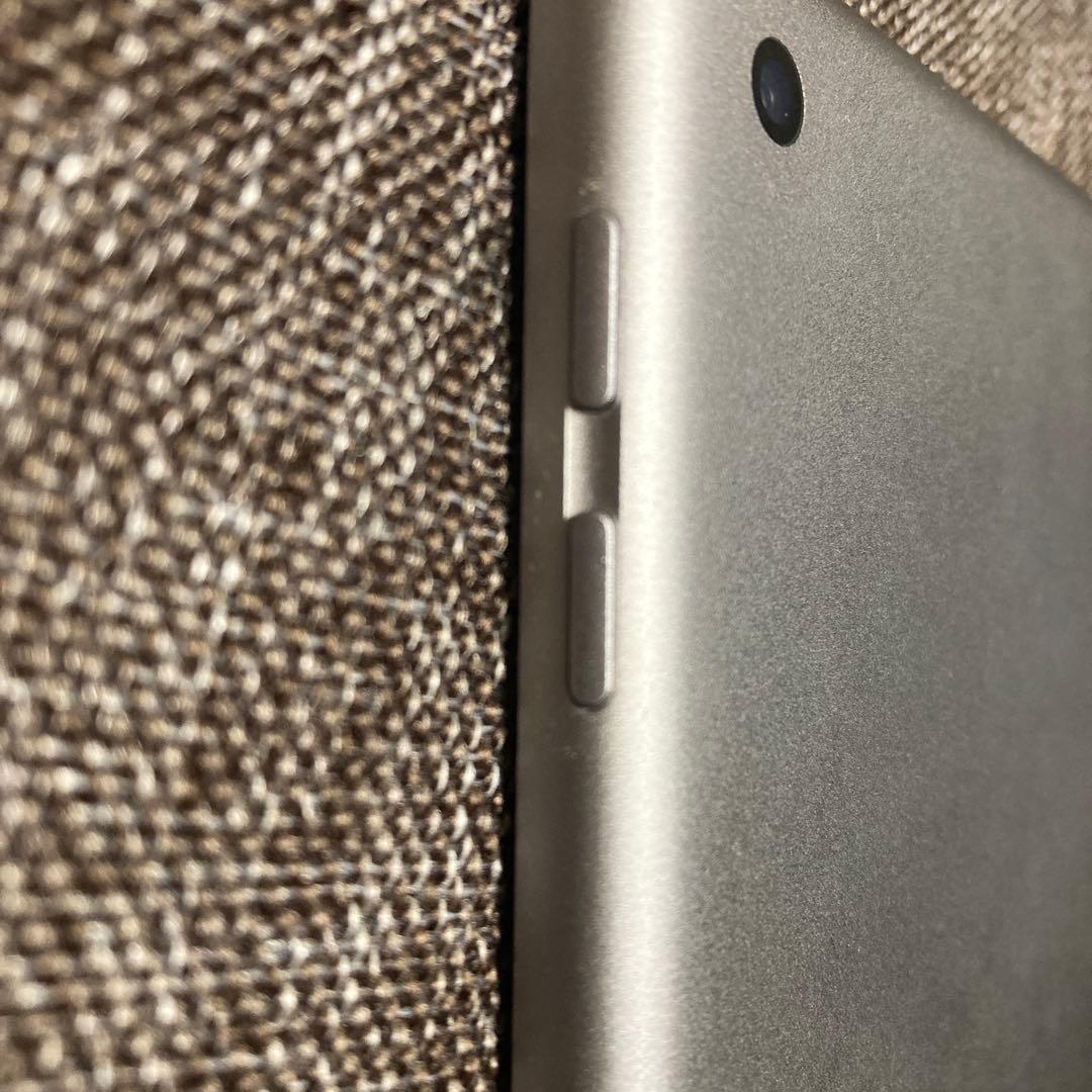 Apple 第６世代 iPad Wifi スペースグレー 本体 128GB