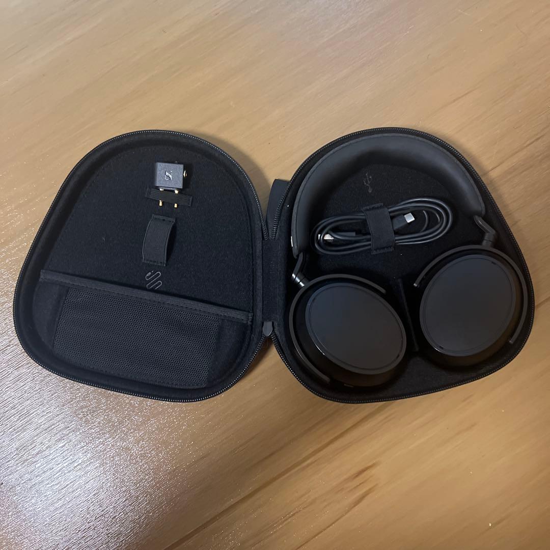 Sennheiser momentum4 ワイヤレスヘッドホン ハードケース付き