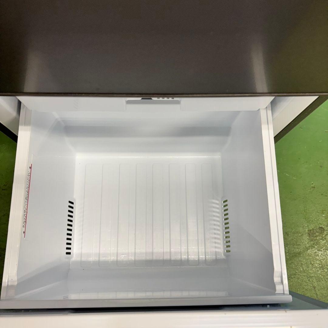 519 三菱 大型冷蔵庫 300L強 右開き 自動製氷 3ドア 1〜4人暮らし用