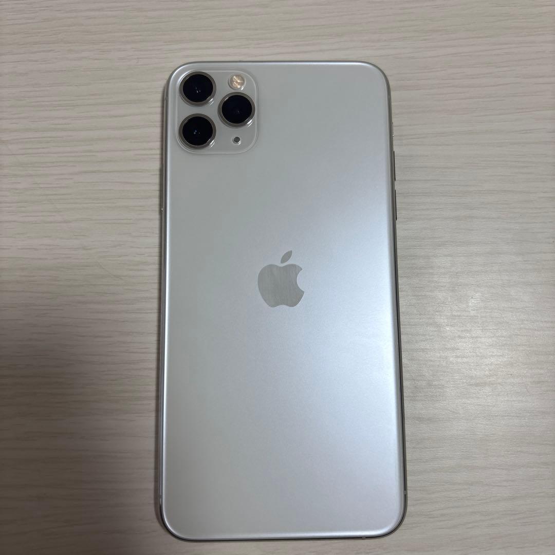 iPhone11 pro max 64GB ホワイト
