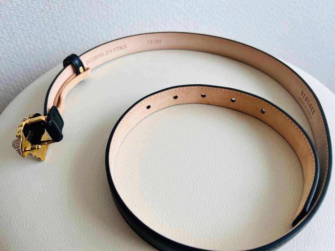 VERSACE レザー ベルト ゴールドメデューサ
