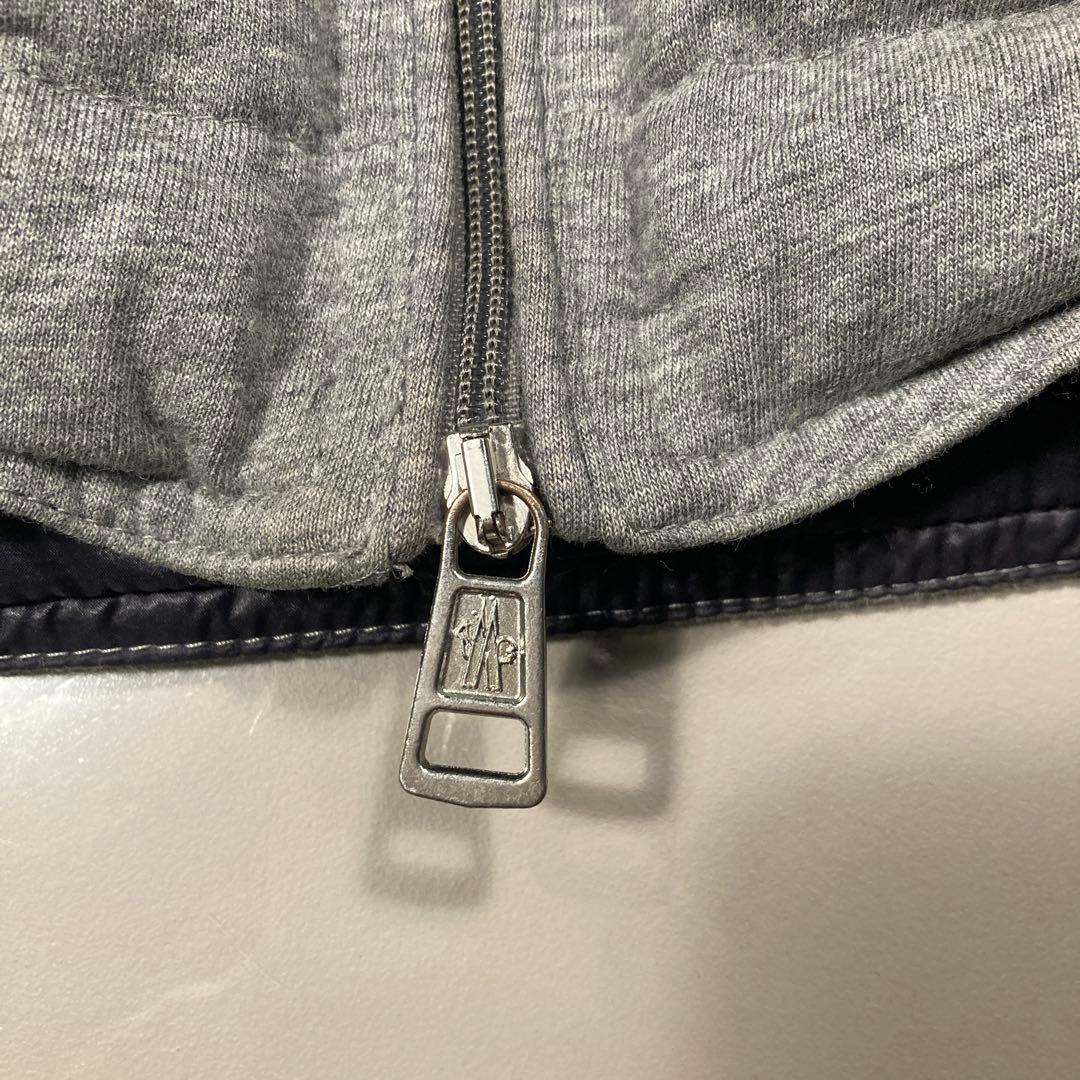 モンクレール　ダウンベスト　グレー　メンズ