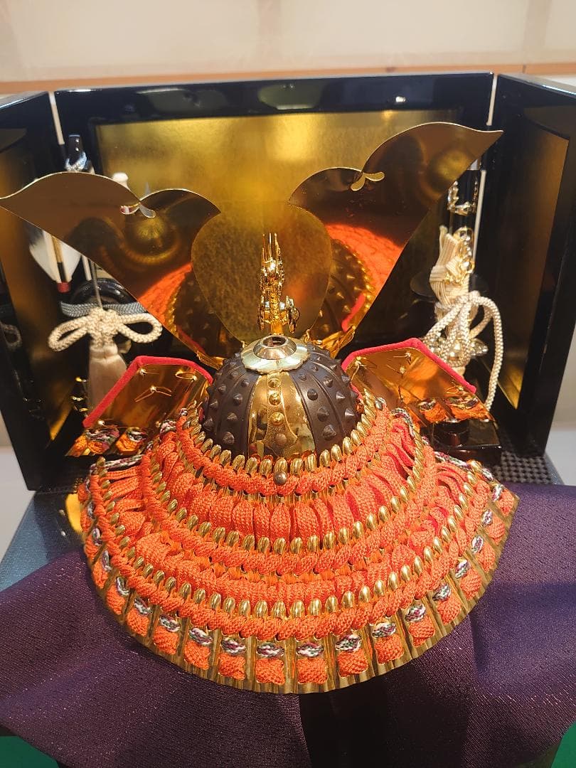 ●収納式　●五月人形フルセット●　中鍬形金兜　コンパクト
