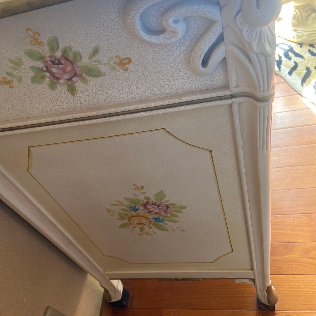 アンティークチェスト