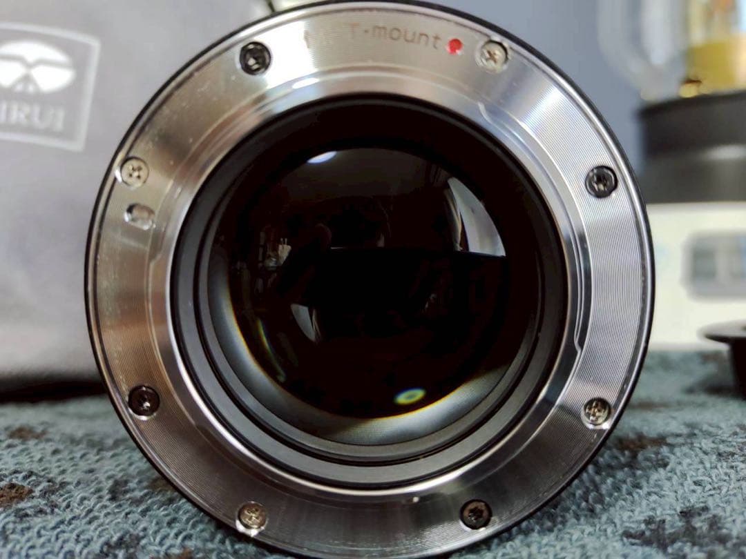 Sirui 35mm アナモルフィックレンズ MFT