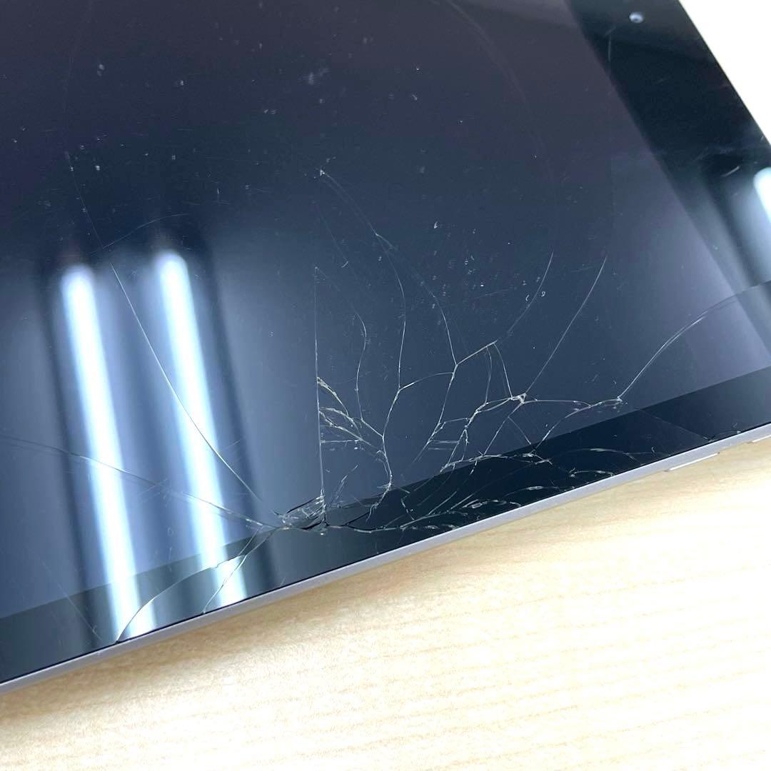 【T】Apple iPad 第6世代 128GB MR7J2J/A タブレット