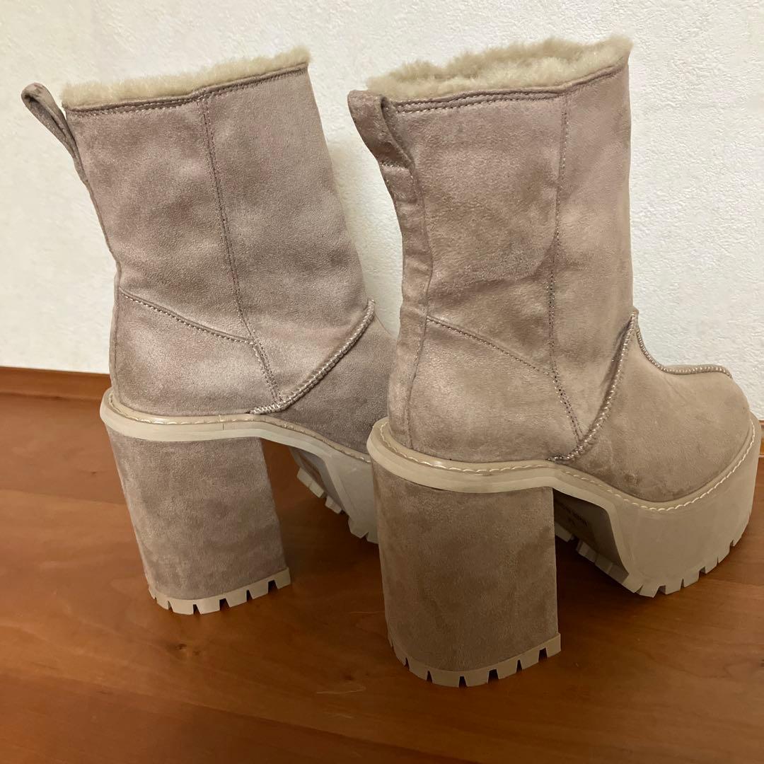 【美品】✨GYDA✨フェイクムートンplatformショートブーツ23.5