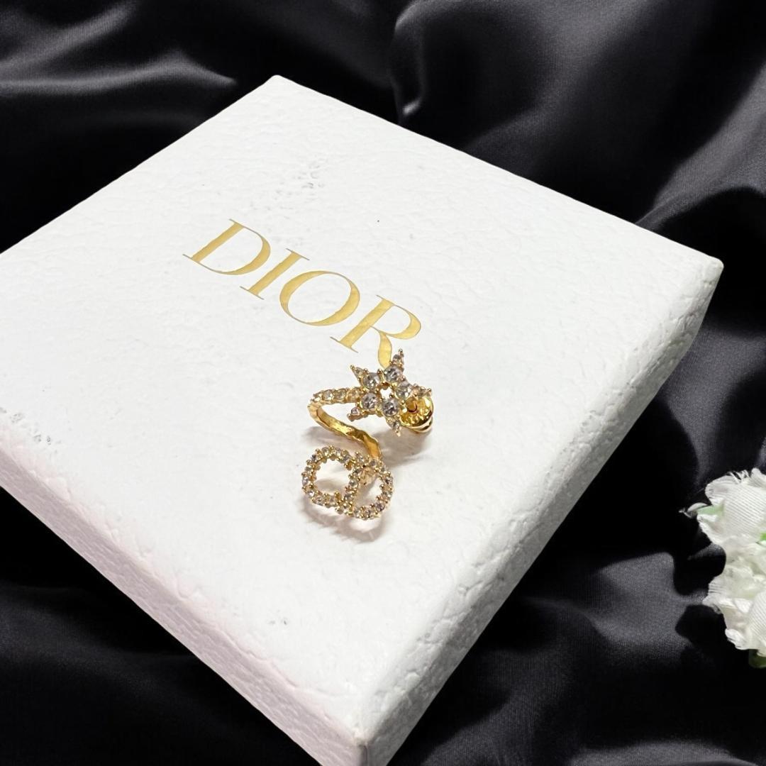 ✨正規品＆極美品‼️✨ ディオール CLAIR D LUNE クリスタル ピアス