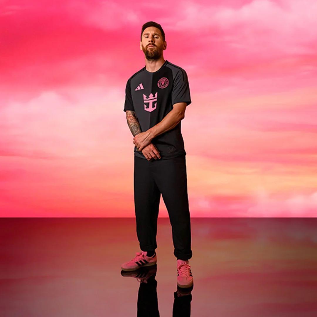 【正規品】メッシ インテルマイアミ 2025アウェイユニフォームＬサイズ