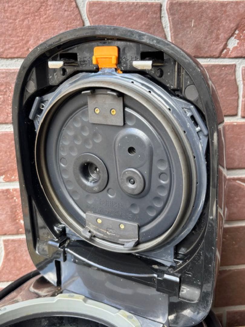 象印 炊飯器 圧力IH炊飯ジャーNP-QT06 3.5合炊き 極め羽釜 南部鉄器