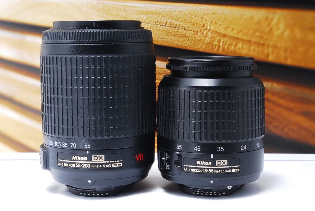 Nikon D5300 ダブルズームキット　デジタル一眼レフカメラ　Wi-Fi