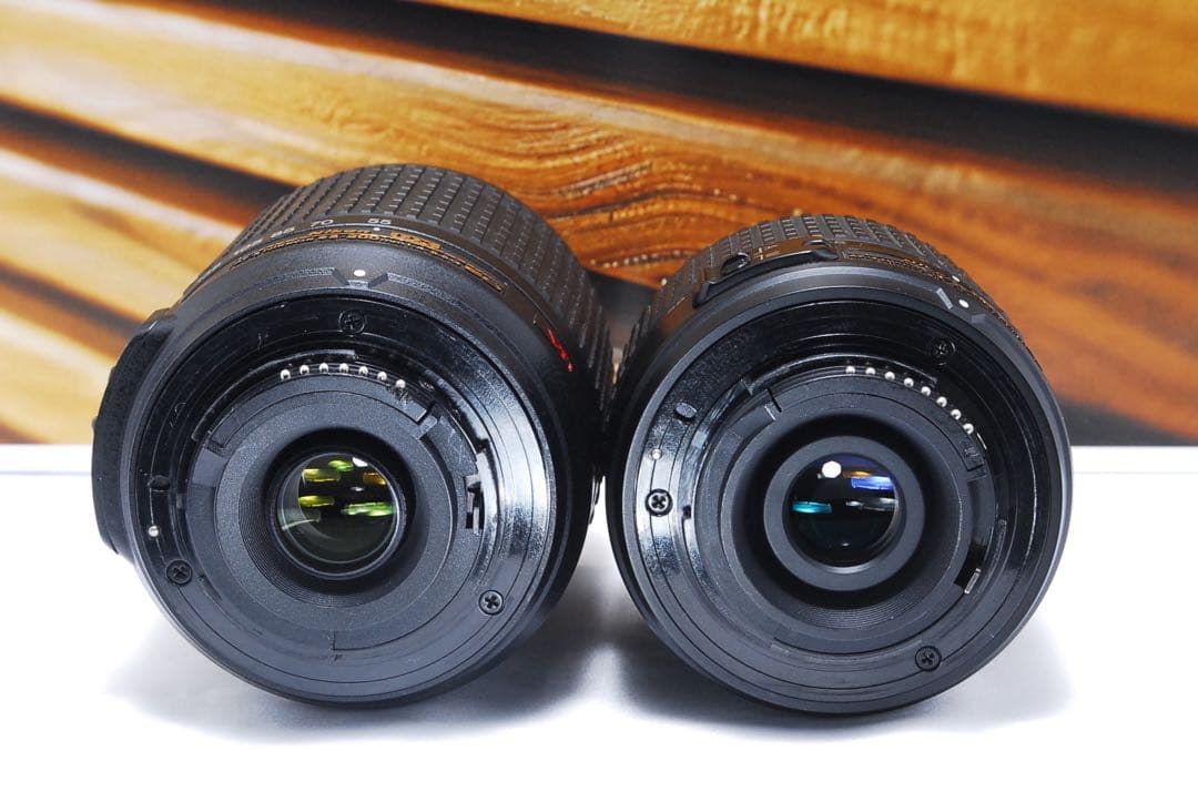 Nikon D5300 ダブルズームキット　デジタル一眼レフカメラ　Wi-Fi