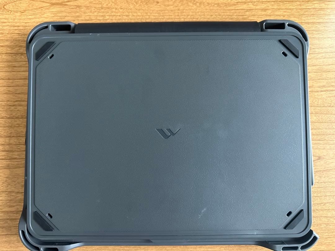 Brenthaven Ruggedキーボードケース-iPad A16/第10世代