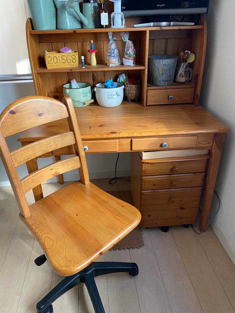 SALE⭐︎¥30000→¥22222引き取り歓迎　学習机セット