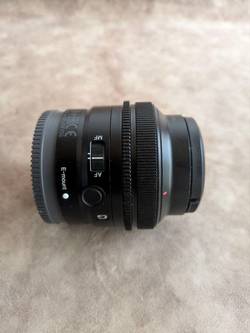 Sony FE 2.5/40 G レンズ