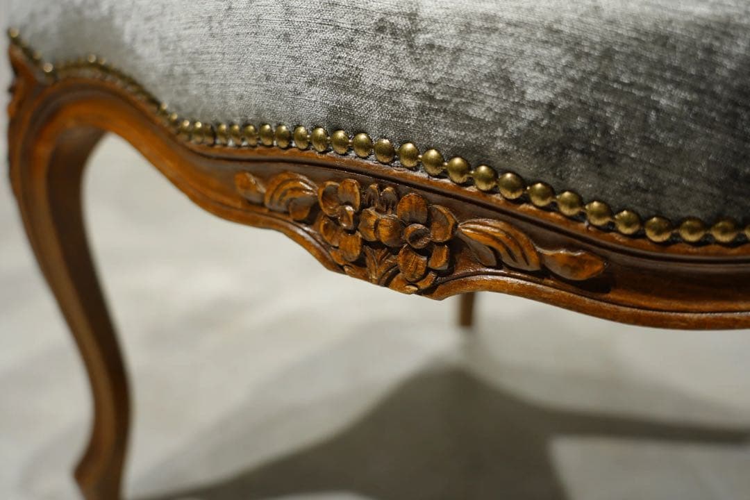 フランスアンティーク　louis xvi チェア　アーム　椅子