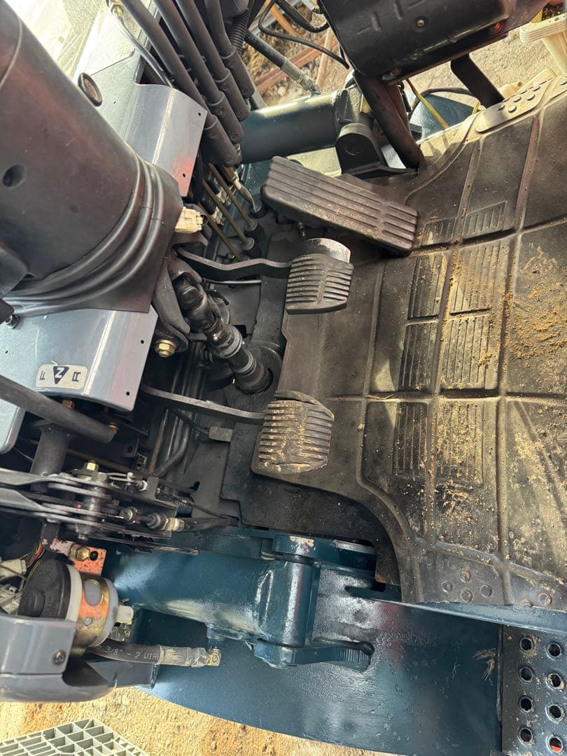 トヨタフォークリフト１.８ジィーゼル、サイドシフトフォーク