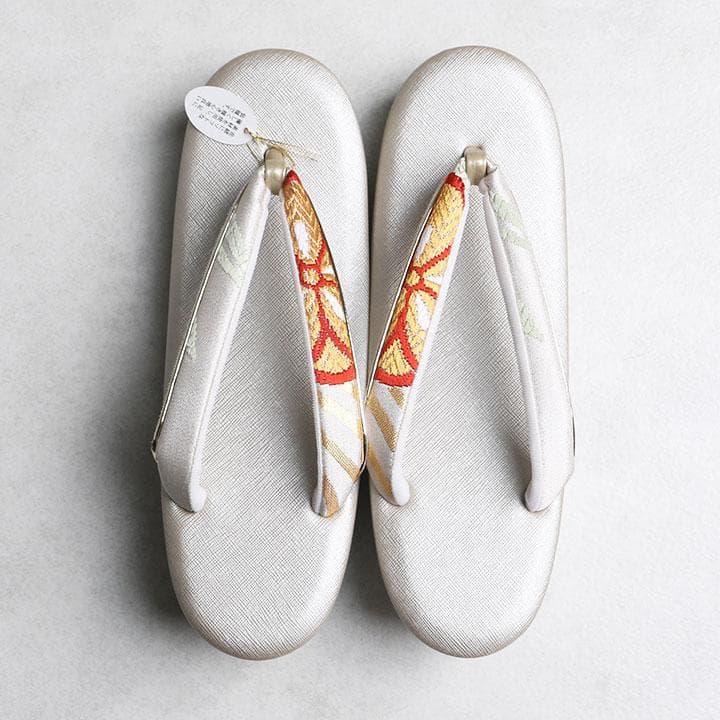 【新品】世美庵 謹製 正絹 西陣織草履バッグセット 24cm 古典柄 03217