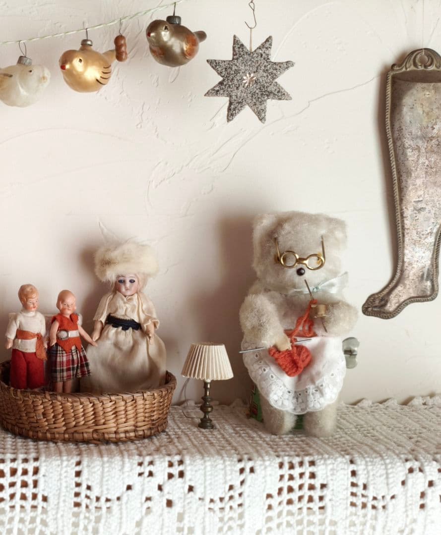 * vintage bear ❀ ゼンマイ仕掛けの 編み物 ネコさん