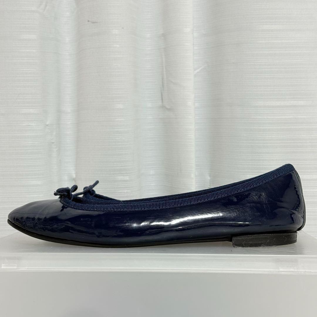 美品✨レペット　サンドリオン　バレリーナ　リボンフラットシューズ　エナメル　紺