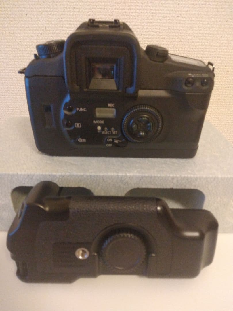 【本日限定価格】 EOS 7s + 50/1.8 STM + BP-300