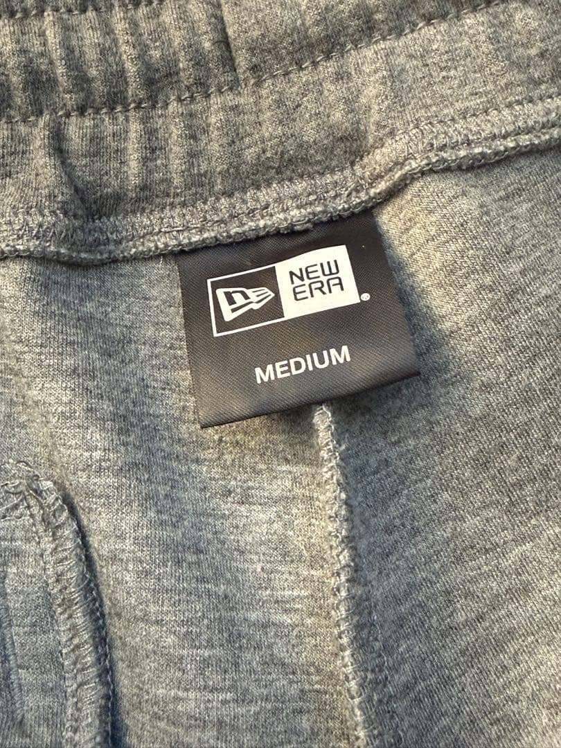 NEW ERAダンボールニット素材　グレー ジャージ上下セット フード付き