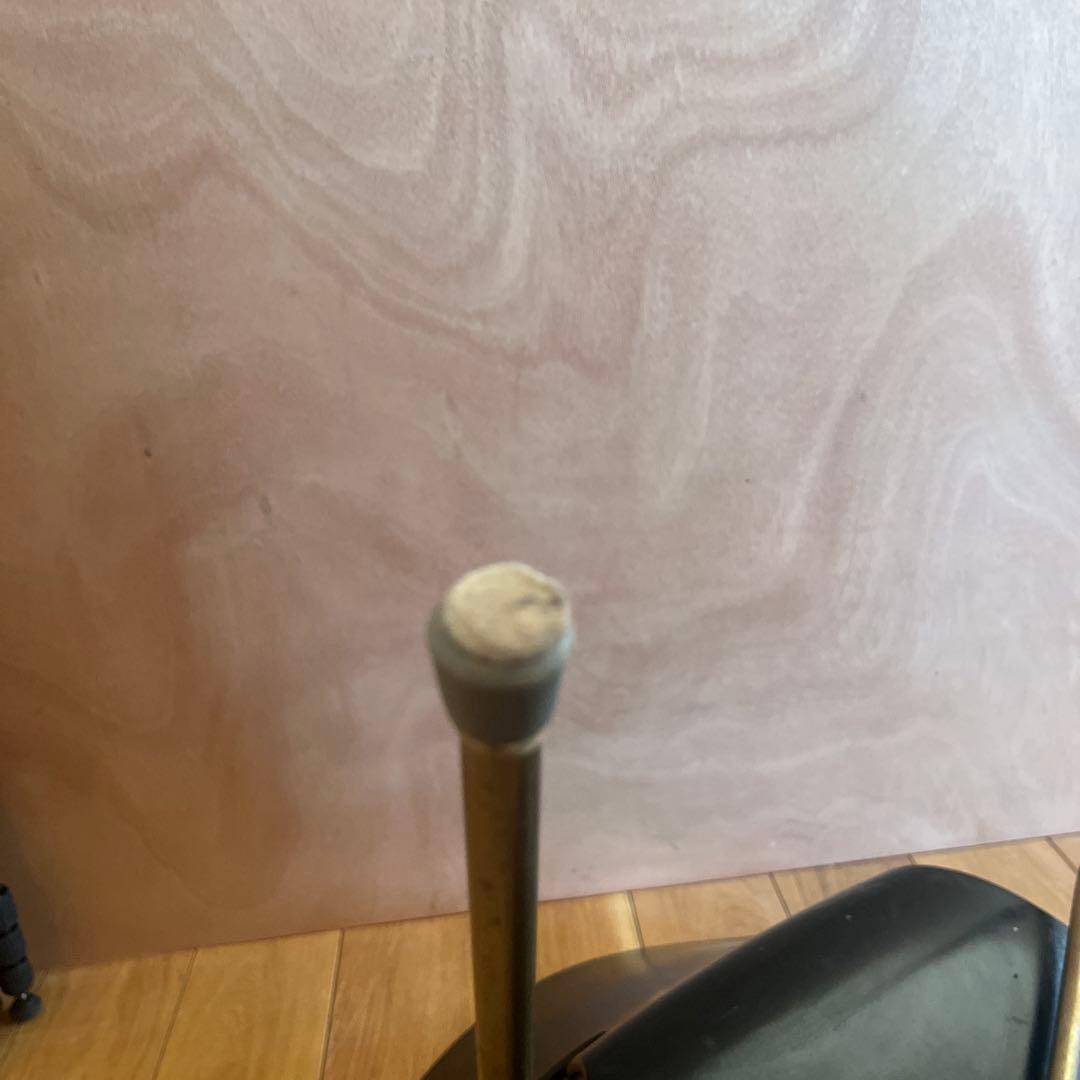 アルネヤコブセン　アントチェア