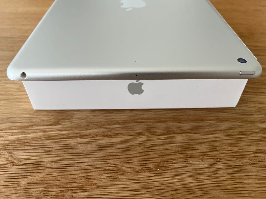 iPad8 第8世代 128GB WIFI ジャンク品