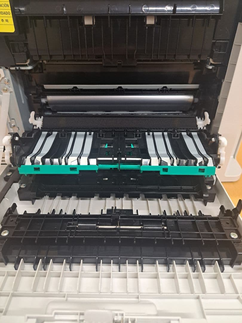 新品同様 印刷434枚 動作確認 トナー付 A4カラー LBP661C