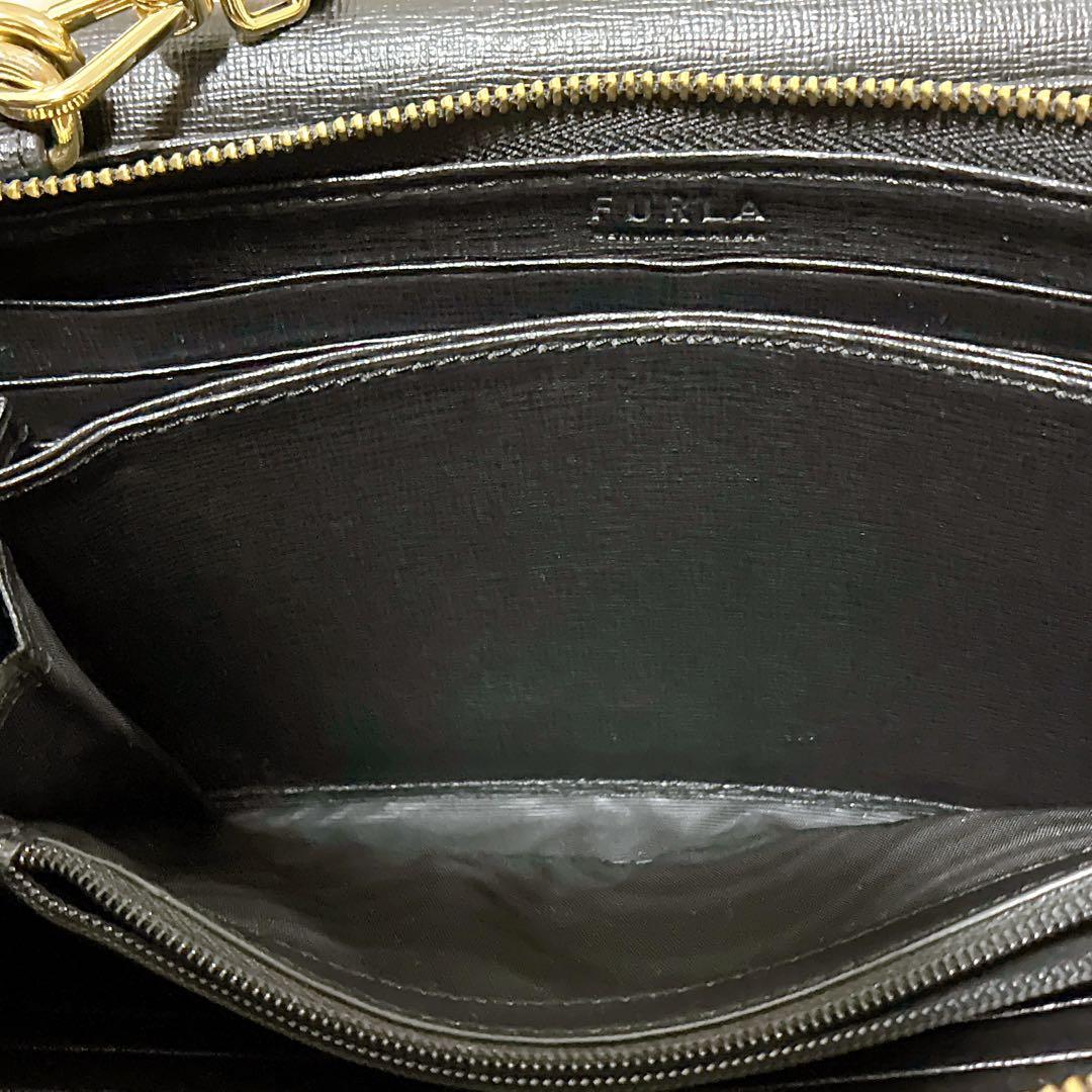 極美品 フルラ バッグ リーヴァ L ショルダーバッグ お財布バッグ 一体型