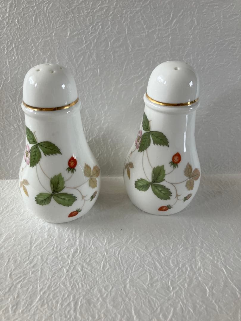 ウエッジウッド　ワイルドストロベリー食器セット