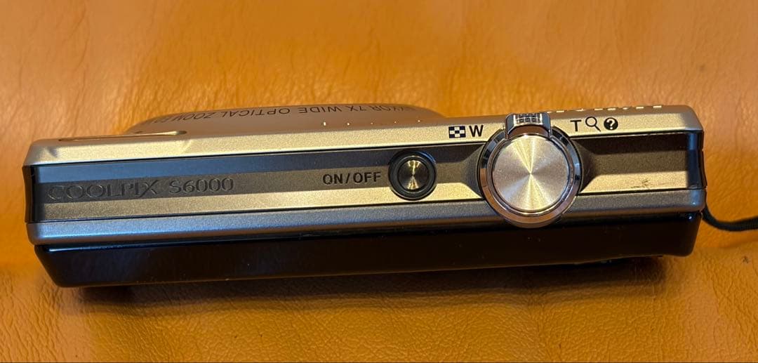 デジタルカメラ Nikon complex s6000