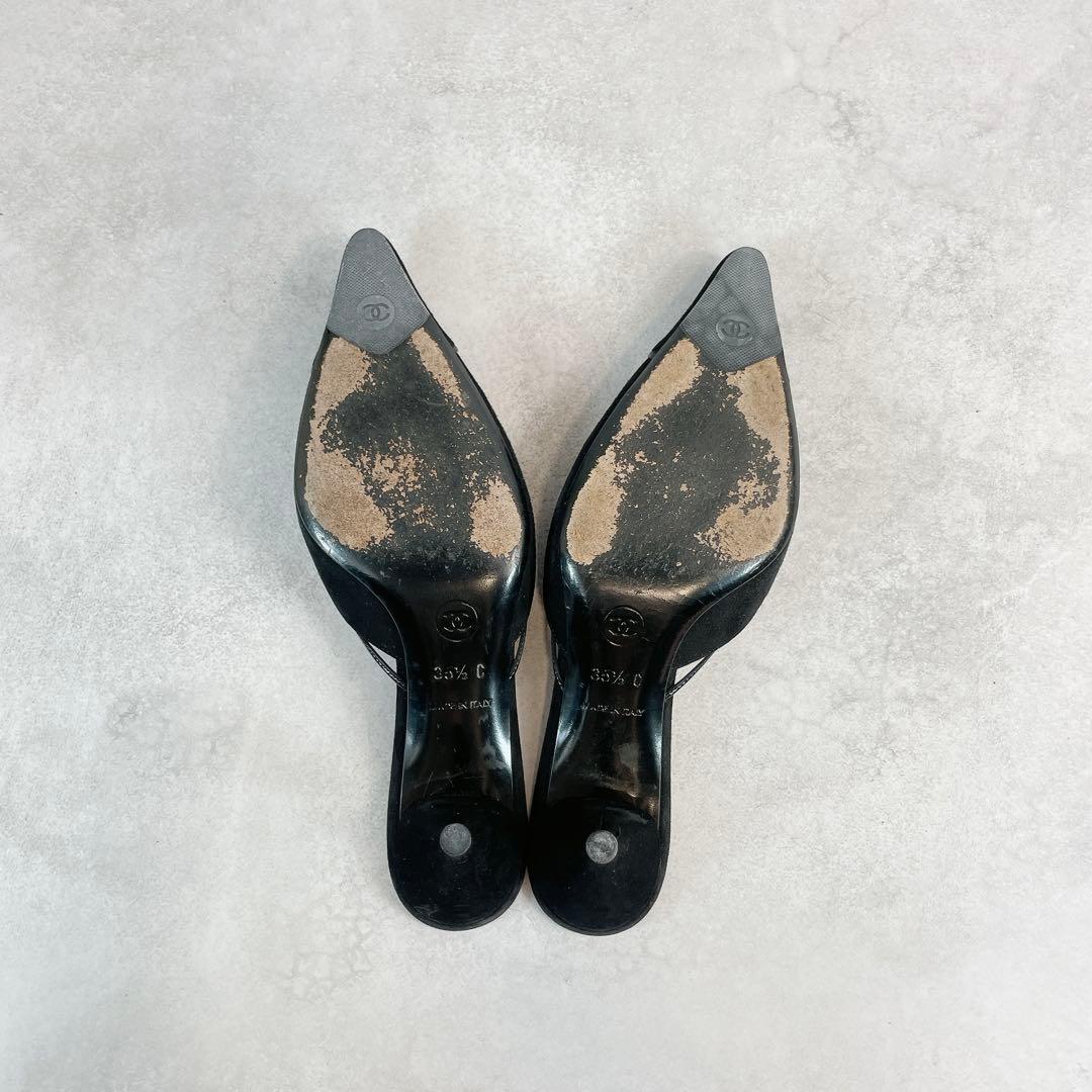 靴 Vintage Chanel Black suede bow mules