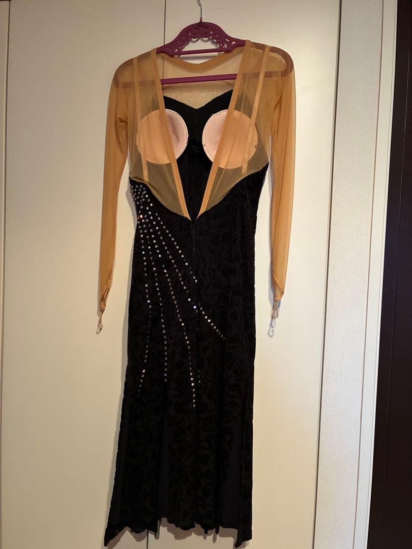 社交ダンス　ラテンドレス